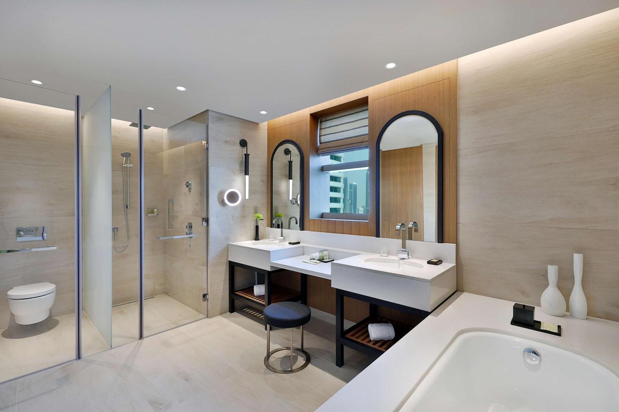 Doubletree By Hilton Dubai - Business Bay Hotel Luaran gambar